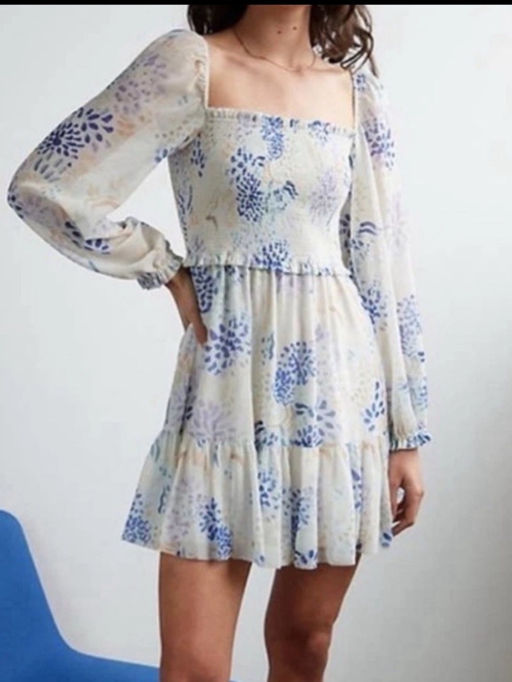 Aritzia Wilfred Floral Smocked Mini Dress Size Small Romantic Rush